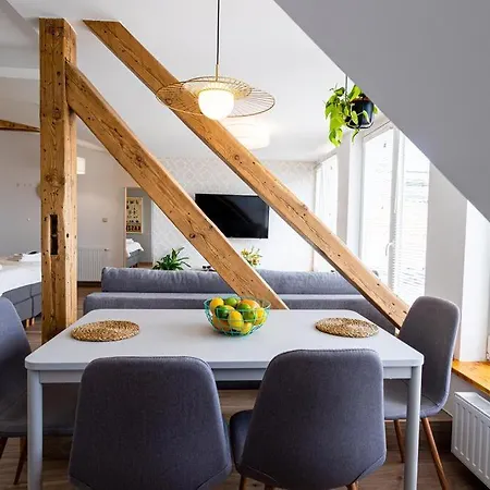 Dziewanowskiego By Downtown Apartment *